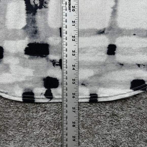 Lululemon Studio Racerback Tank Women's 4 - Picture 3 of 6